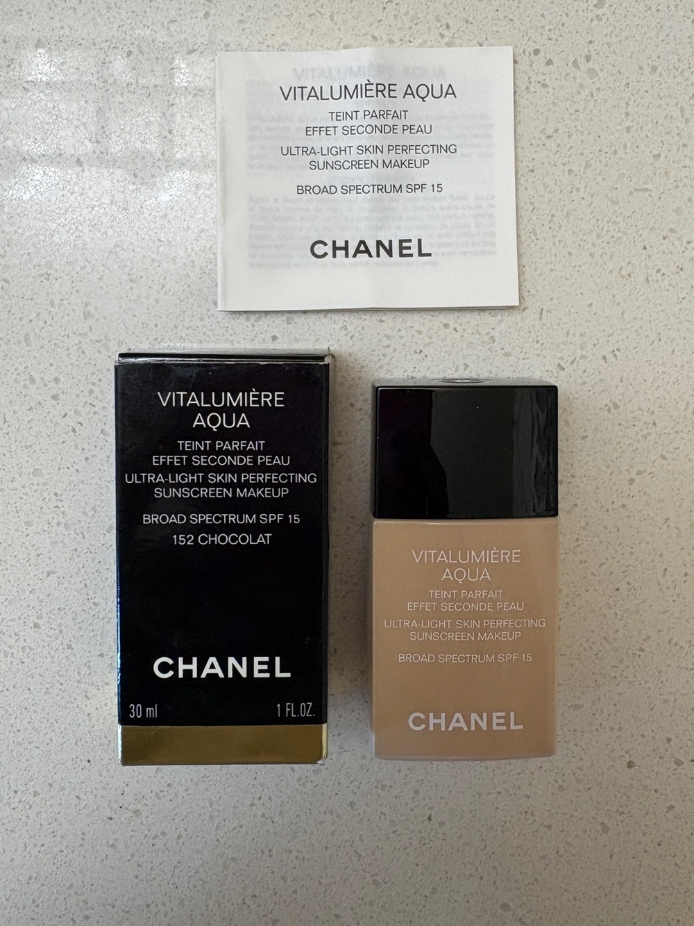 Chanel Vitalumiere Aqua - 152 Chocolat - Ultralight skin perfecting tint w SPF